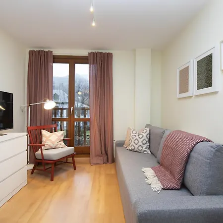 Tenaesqui Ii By Bevalle Escarrilla